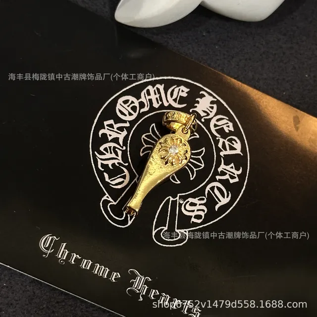 口哨金色