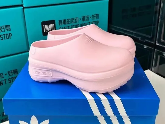 Adidas Foam Runner Cloud Pink
