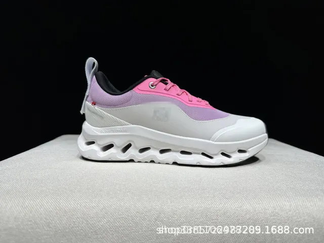 On CloudTec Phase Pink Purple