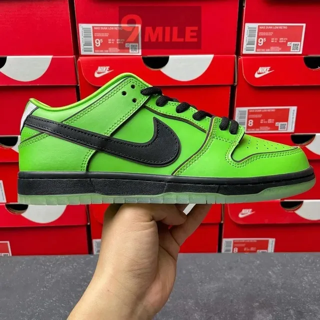 Nike Dunk Low Retro Neon Green