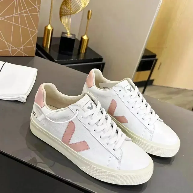 Veja V-10 White Pink