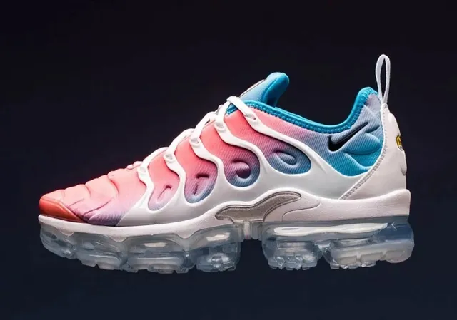 Nike Air VaporMax Plus Sunset Gradient