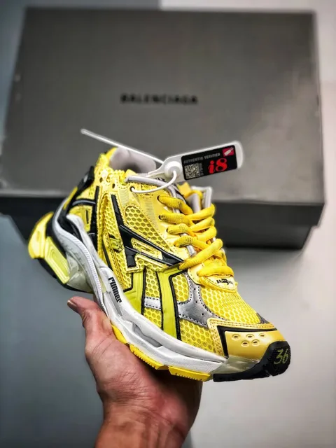 Runner  10