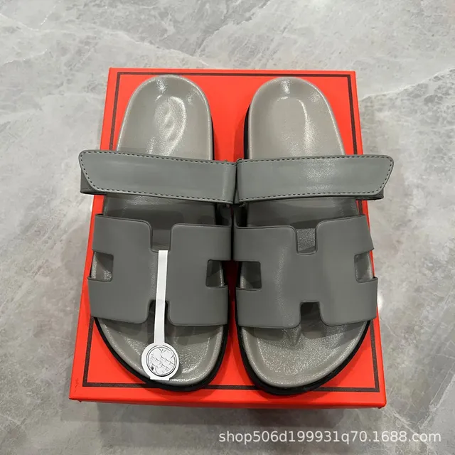 Hermès Oran Sandal Grey