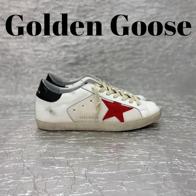 Golden Goose Superstar Red Star