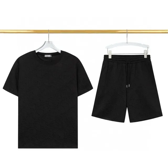 Gucci T-Shirt and Shorts Set Embossed Pattern