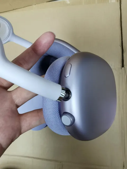 Apple AirPods Max