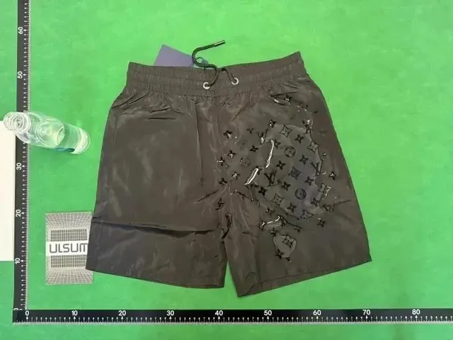 LV HOT!!