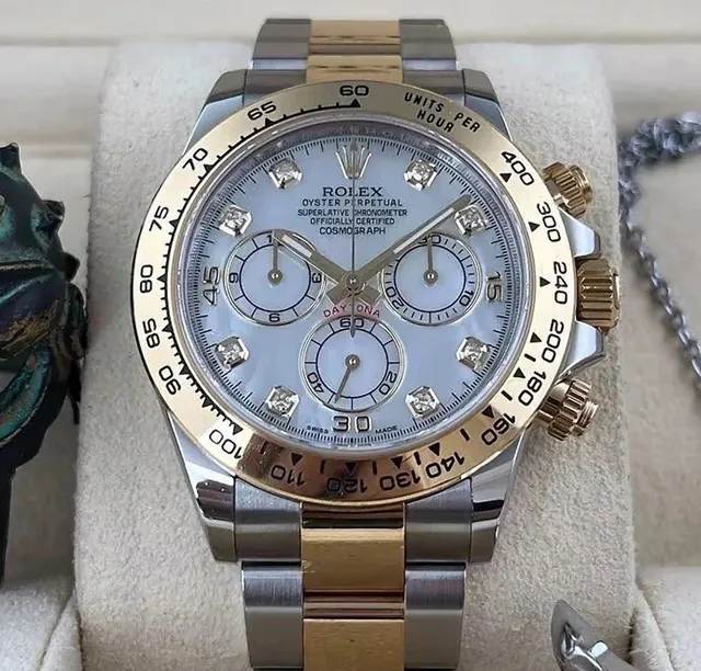 Rolex Oyster Perpetual Cosmograph Daytona Diamond Dial Two-Tone
