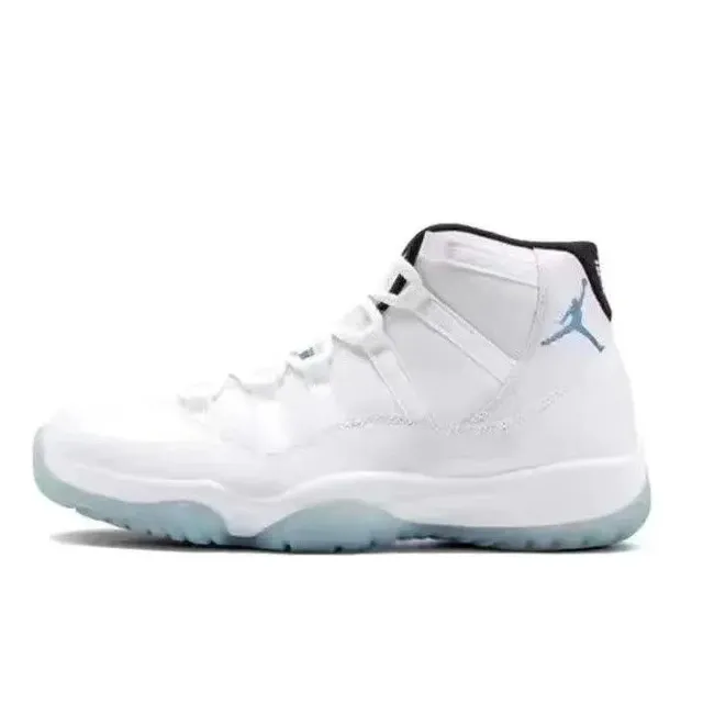 Air Jordan 11 Concord