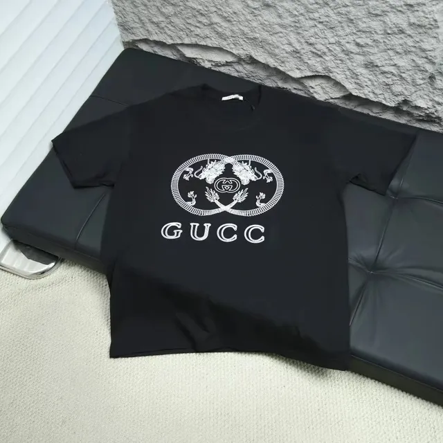 Gucci T-Shirt Dragon Logo Print