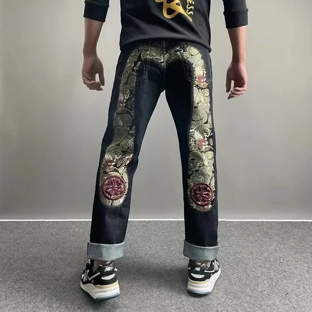 Evisu Embroidered Jeans Dragon Motif