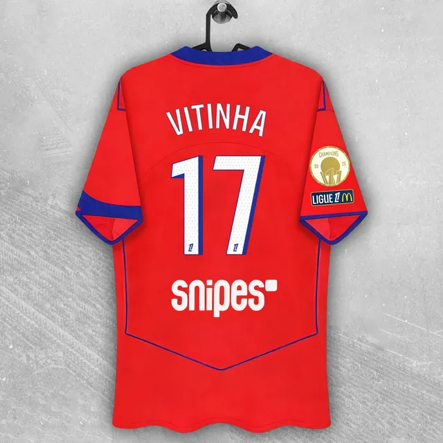 Football Jersey Vitinha #17