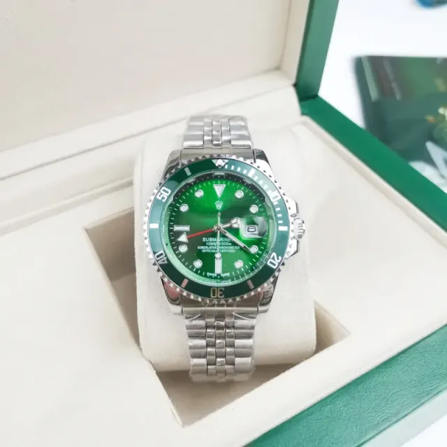 Four-pin water ghost five-bead silver strap green water ghost