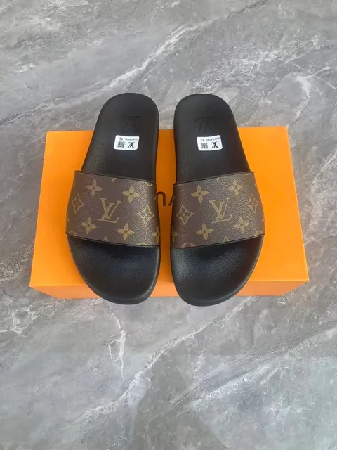 Louis Vuitton Slide Sandal Monogram