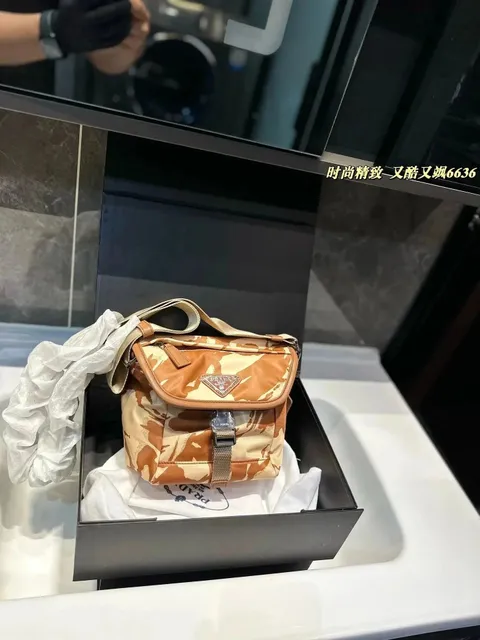 050404042-1(Size:16*15*8cm)