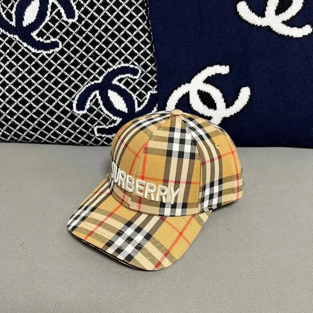Burberry Baseball Cap Classic Check
