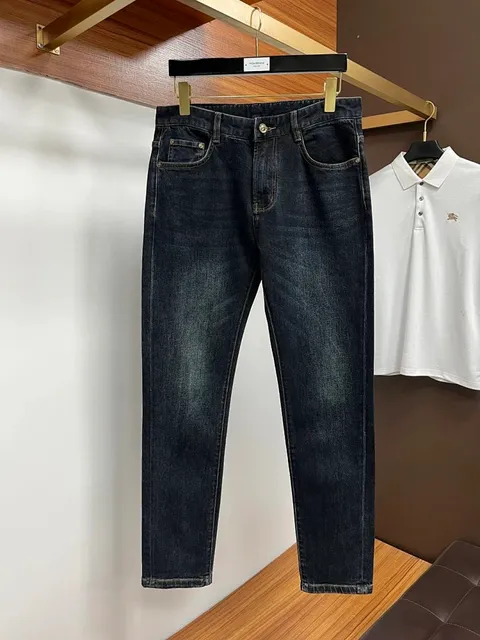 Burberry Slim Fit Jeans Dark Wash