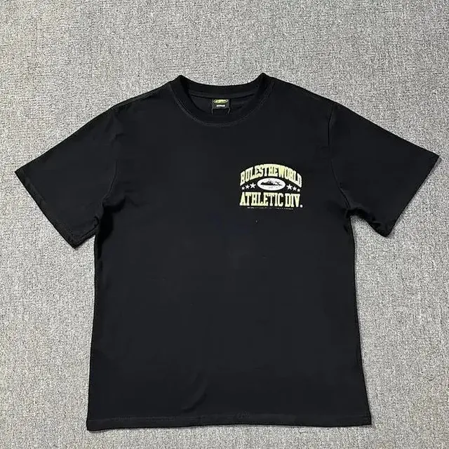 Corteiz T-Shirt Rule The World Athletic Div.