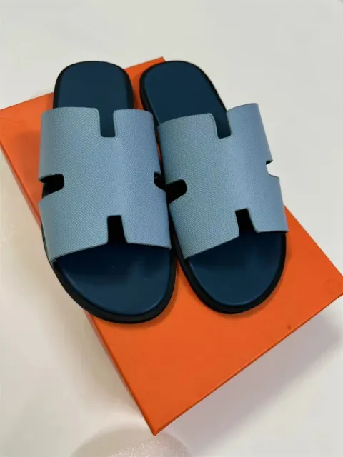 Dark blue + light blue palm print