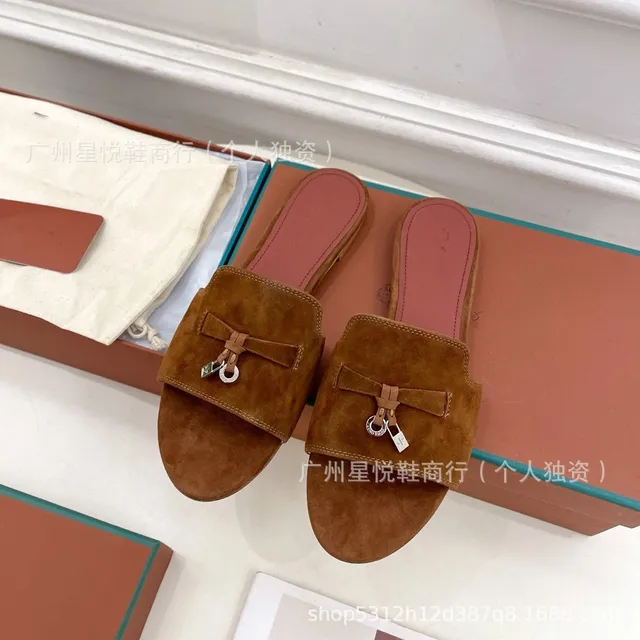 深棕色平底