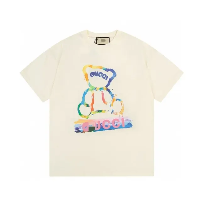 Gucci T-Shirt Rainbow Bear Print