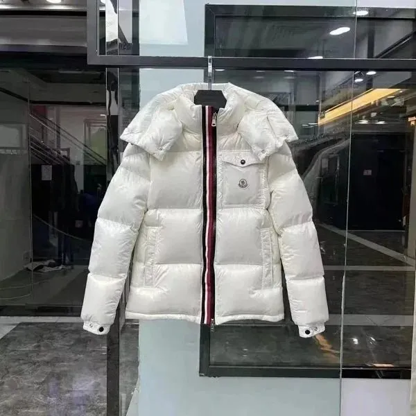 Moncler Down Jacket Classic Puffer