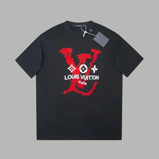 Louis Vuitton Graphic T-Shirt Distressed LV Print