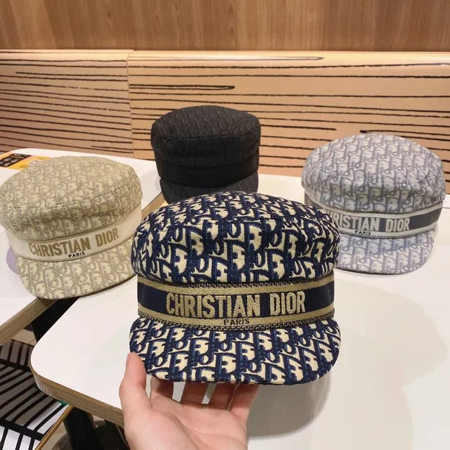14黑白
