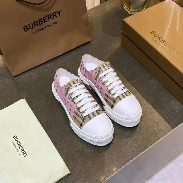 Burberry Check Print Sneaker Nova Check
