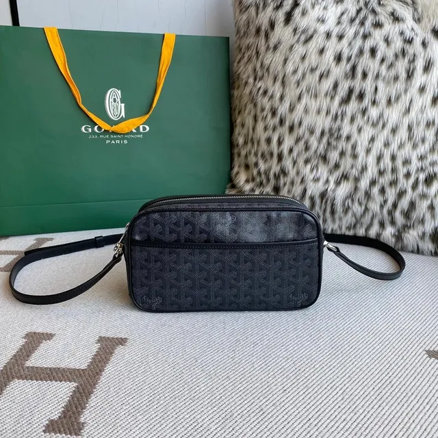 Goyard St. Louis Pouch Monogram Canvas