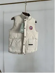 Canada Goose Puffer Vest