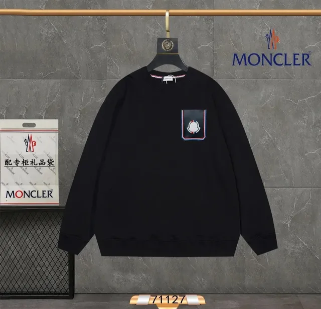 Moncler Crewneck Sweatshirt Logo Patch Pocket