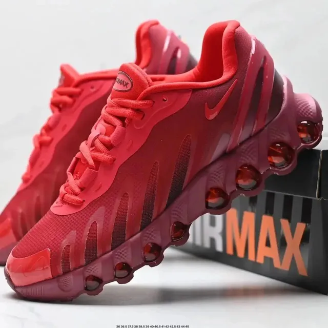 Nike Air Max Plus Total Crimson