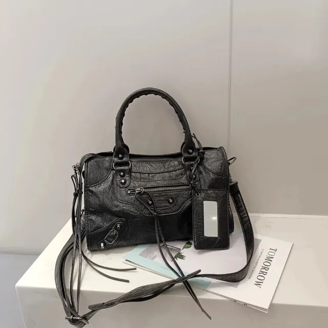 中号黑色30cmx22x10
