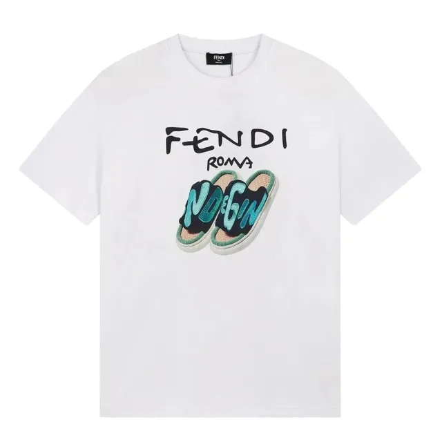 Fendi Graphic T-Shirt Slipper Print