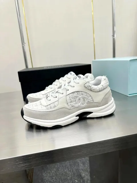 Chanel Trainer Tweed CC Logo