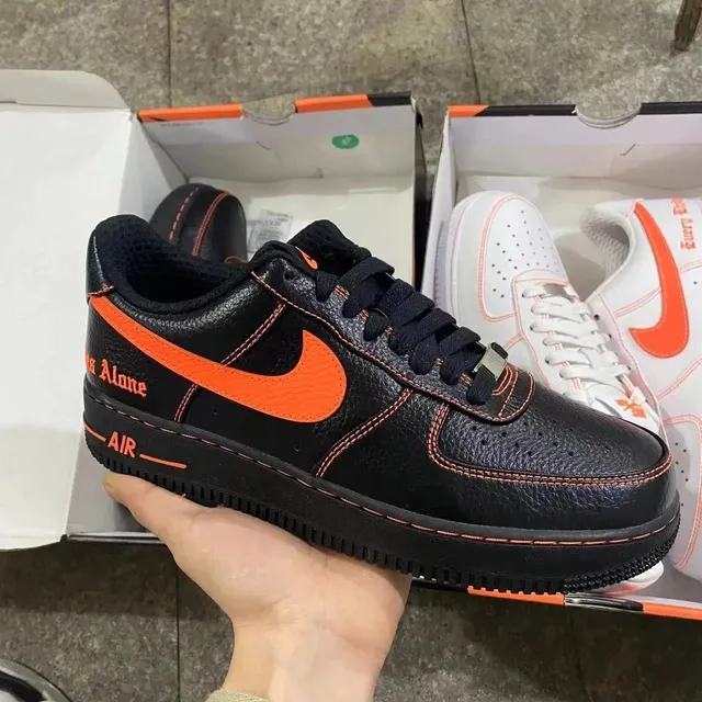 AF1 Vl*ne黑橙色