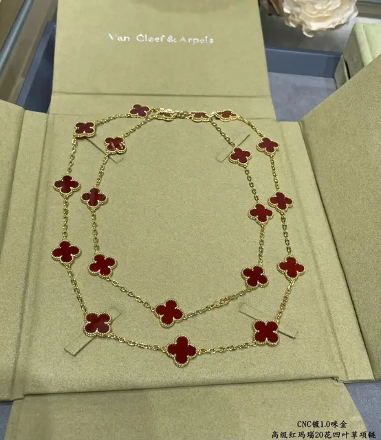 Van Cleef & Arpels Alhambra Necklace 20 Motifs