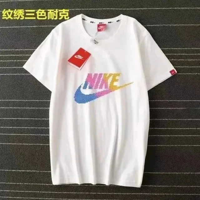 Nike Swoosh T-Shirt
