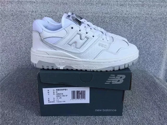 白色灰标