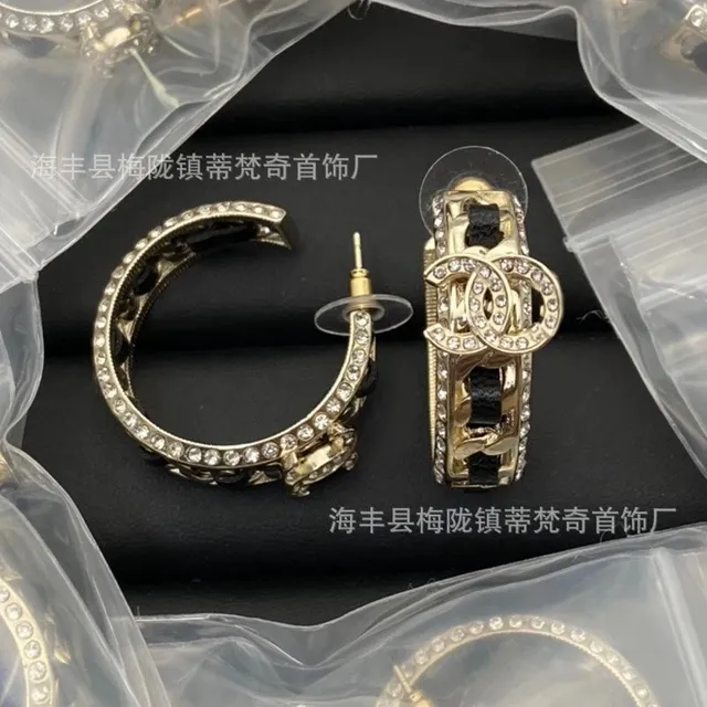正确款式C10
