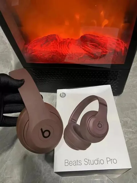 Beats Studio Pro Matte Brown