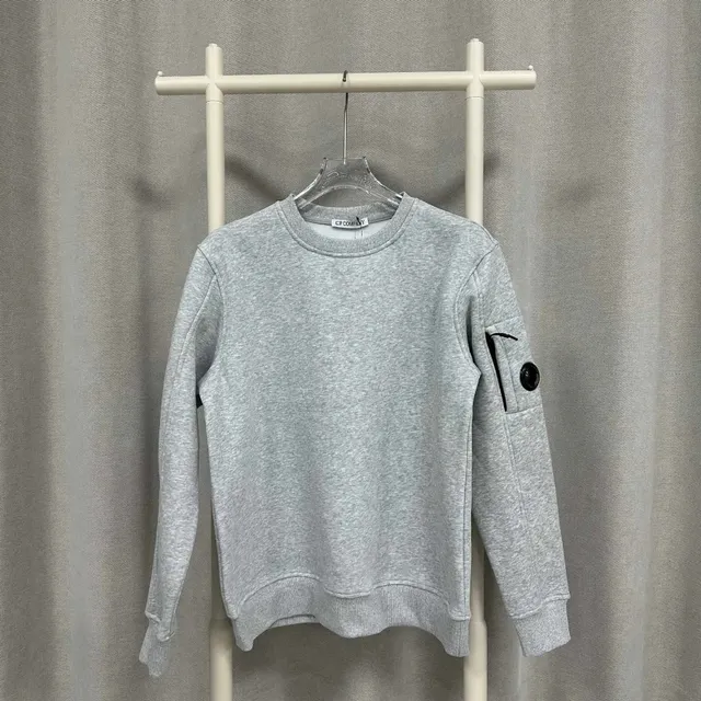 小潮六服装商行