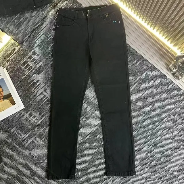 Cc892