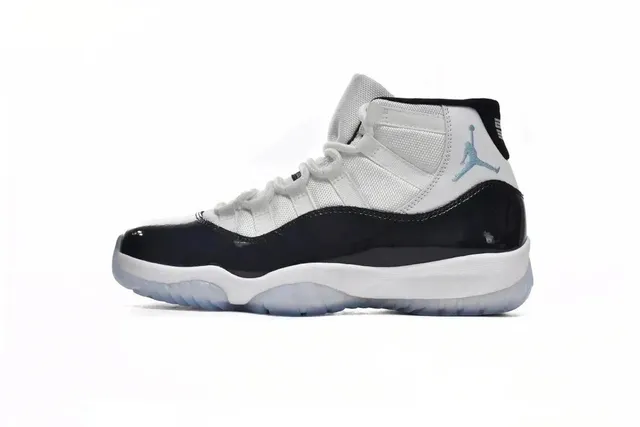 Air Jordan 11 Concord