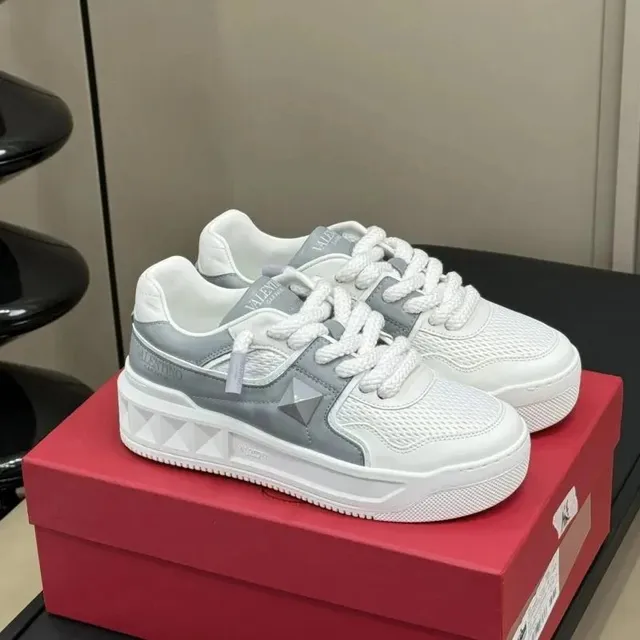 Valentino VLTN Sneaker White Grey