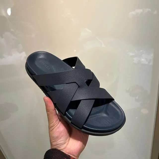 Hermès Oran Sandal Cross-Strap