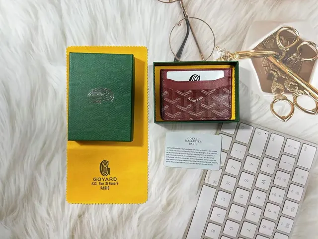 Goyard Card Holder Chevron Print