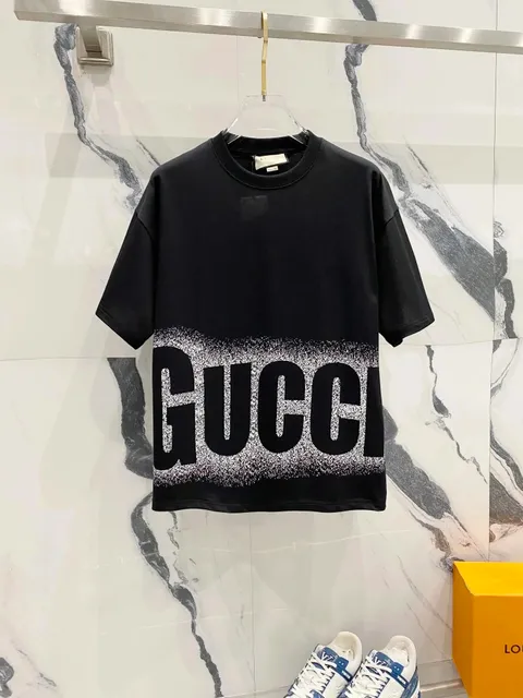 Gucci Logo T-Shirt